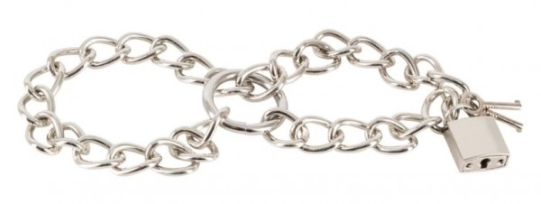 Наручники из металлических цепей "Bad Kitty" на замке 